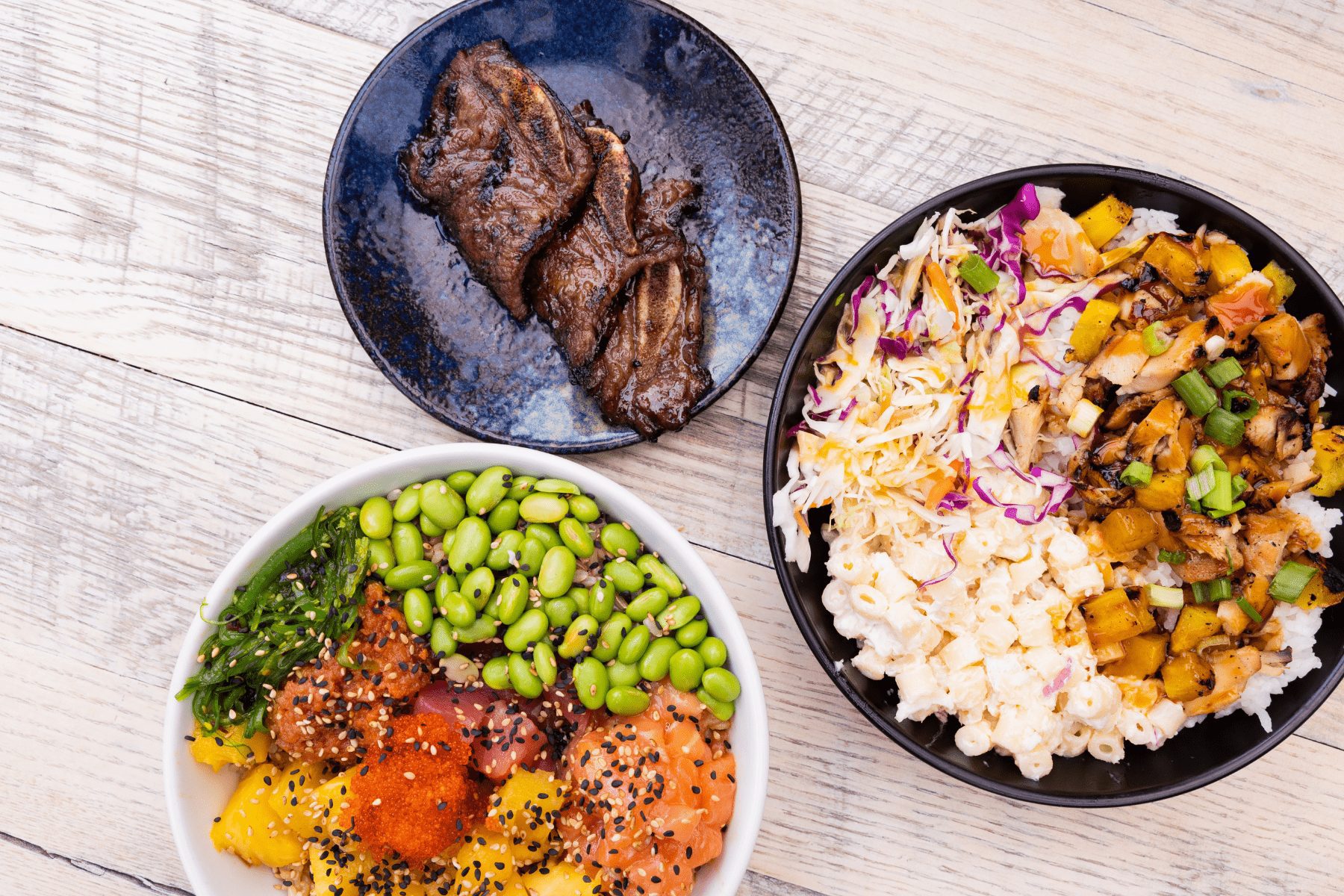 poke bowl and makai plates